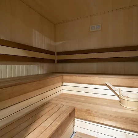 Luna Hrebienok C111 *